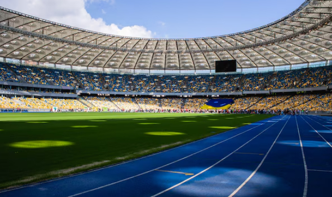 Sports & Entertainment